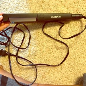 Conair Straightener